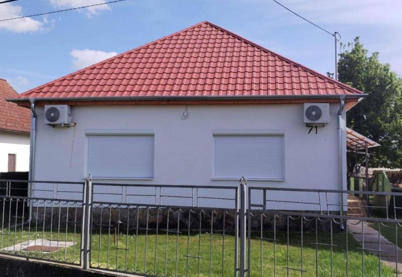 Valentina Apartman Balatonmáriafürdő Εξωτερικό φωτογραφία